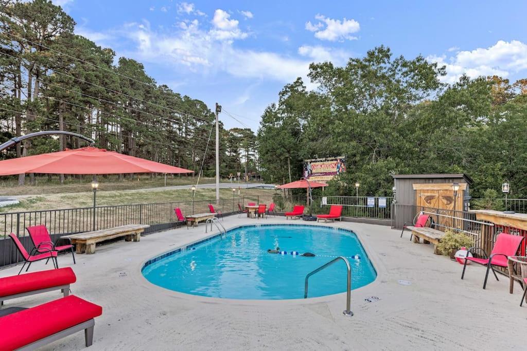 Stonegate Lodge 2 Queen Beds Fast Wifi 50In Tv Salt Water Pool Room # 305 Eureka Springs Kültér fotó