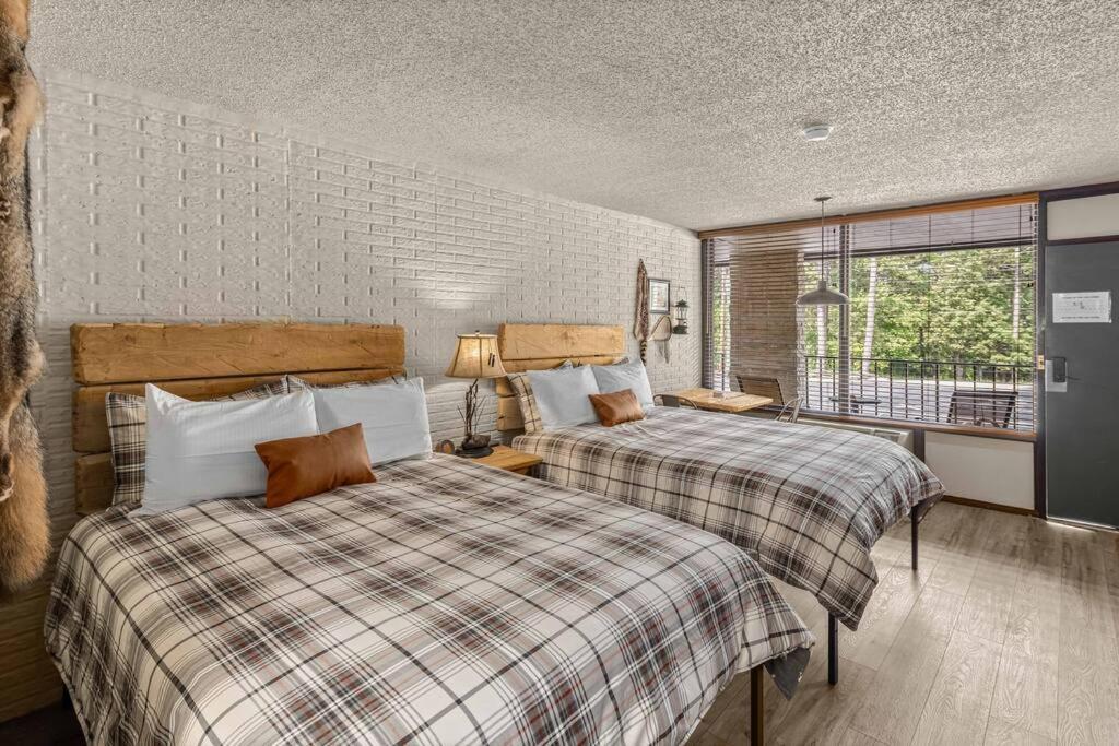 Stonegate Lodge 2 Queen Beds Fast Wifi 50In Tv Salt Water Pool Room # 305 Eureka Springs Kültér fotó